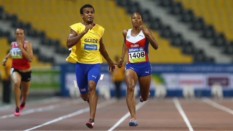Omara Durand - Cuba - Doha 2015 Woman crossing a finish live